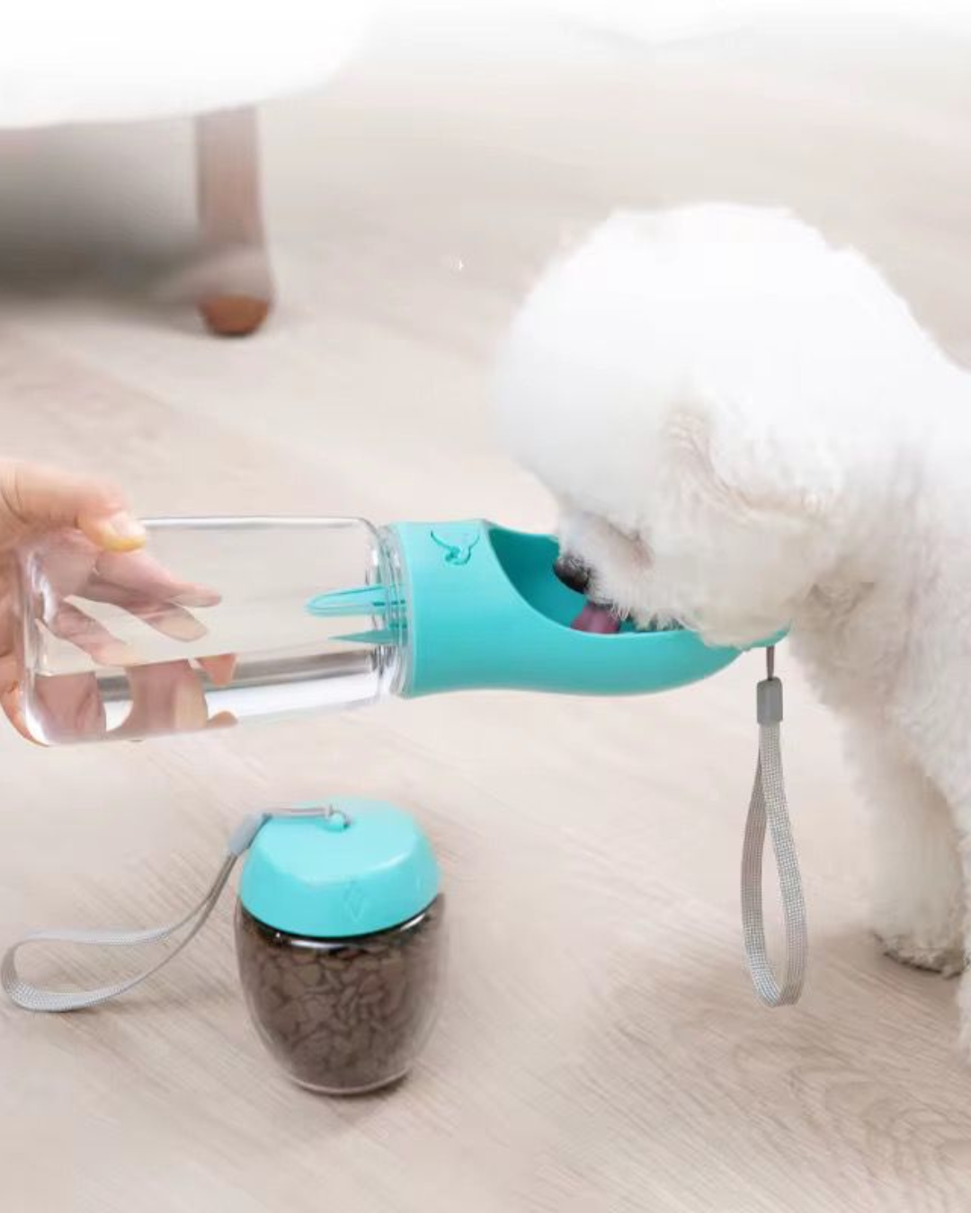 Bebedero/Dispensador Portátil para Mascotas